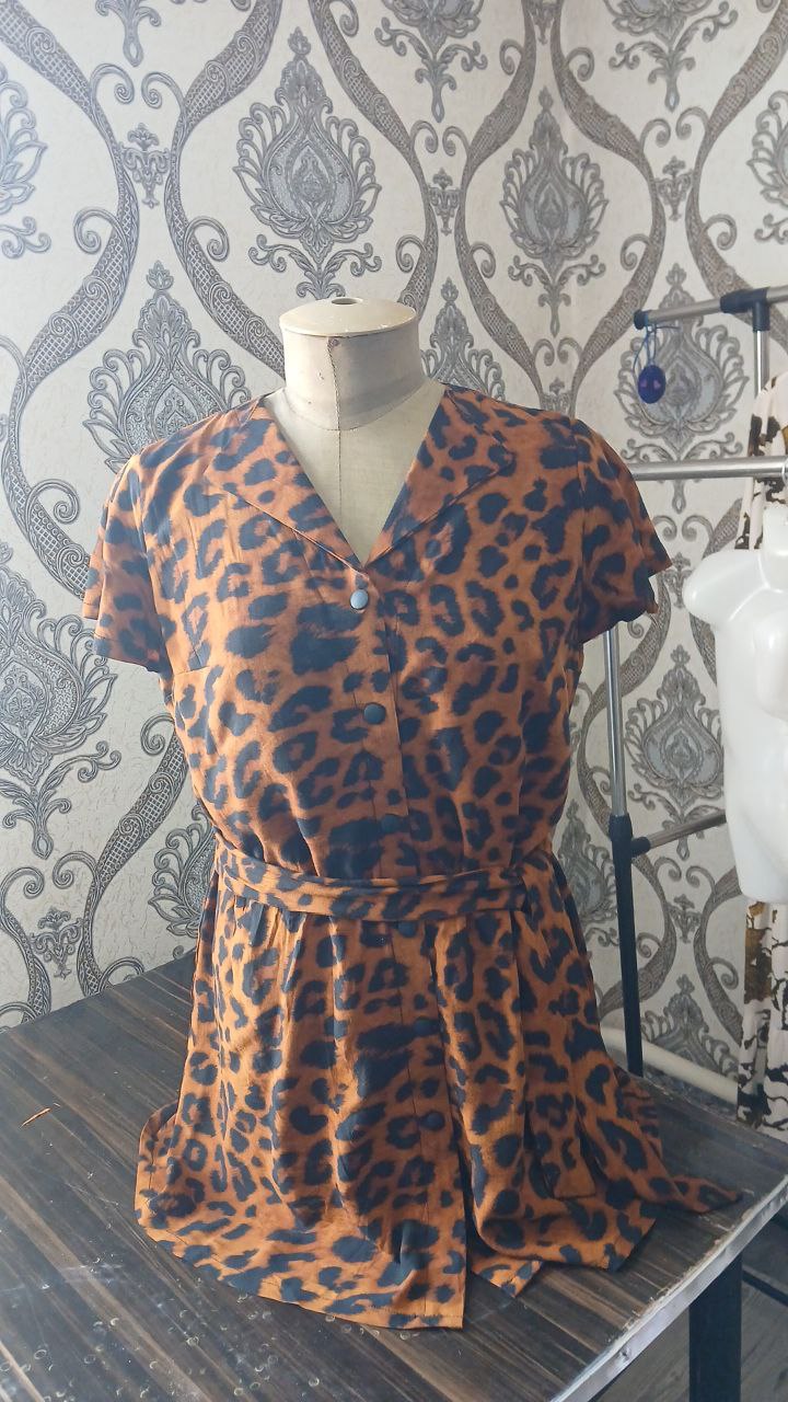 Klassik uslubdagi temir eshik